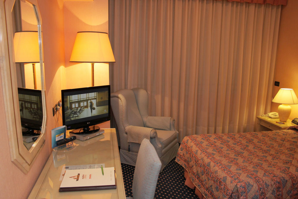 Augustus Hotel 비엘라 외부 사진